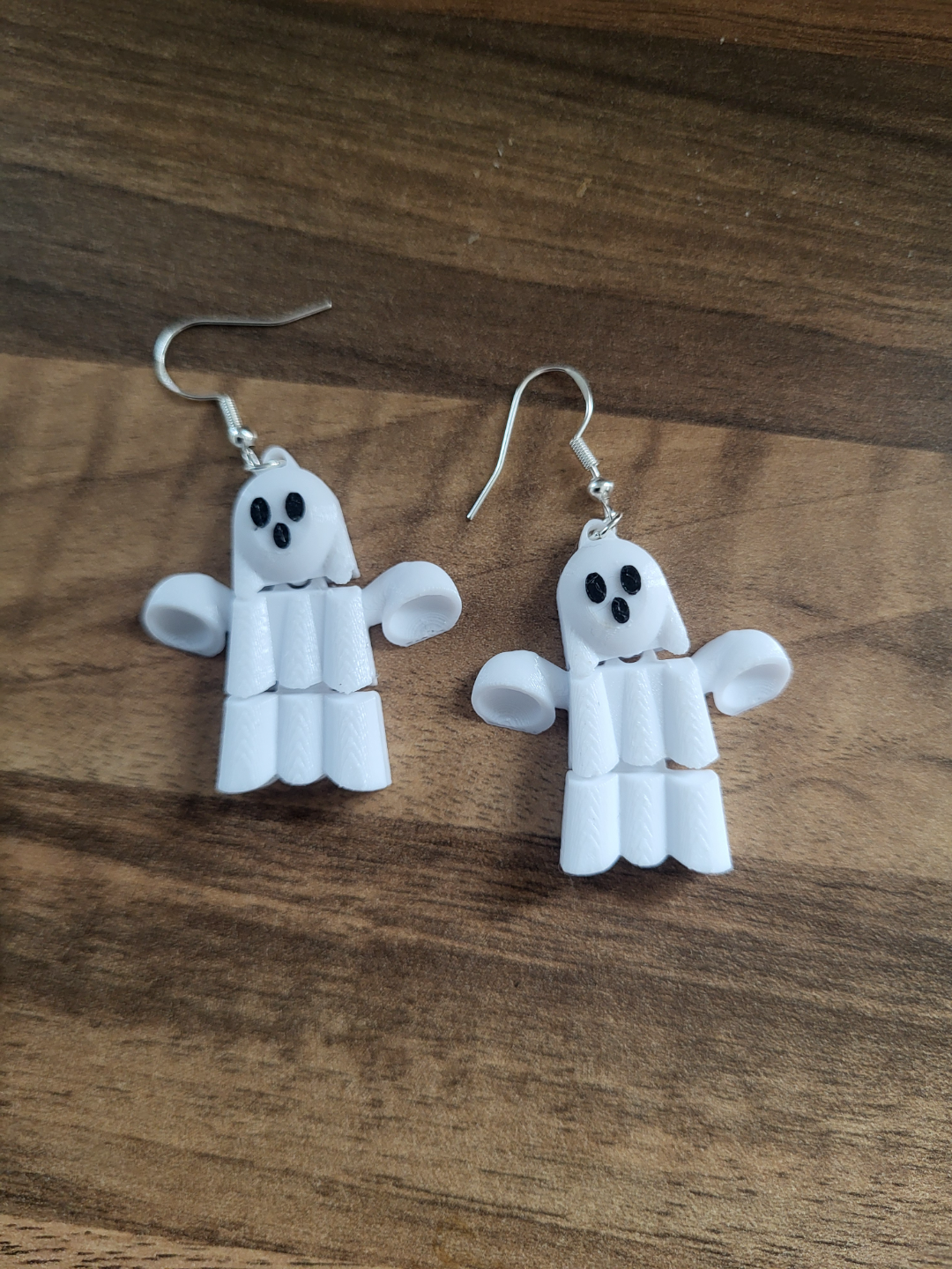 ghost earrings articulated
