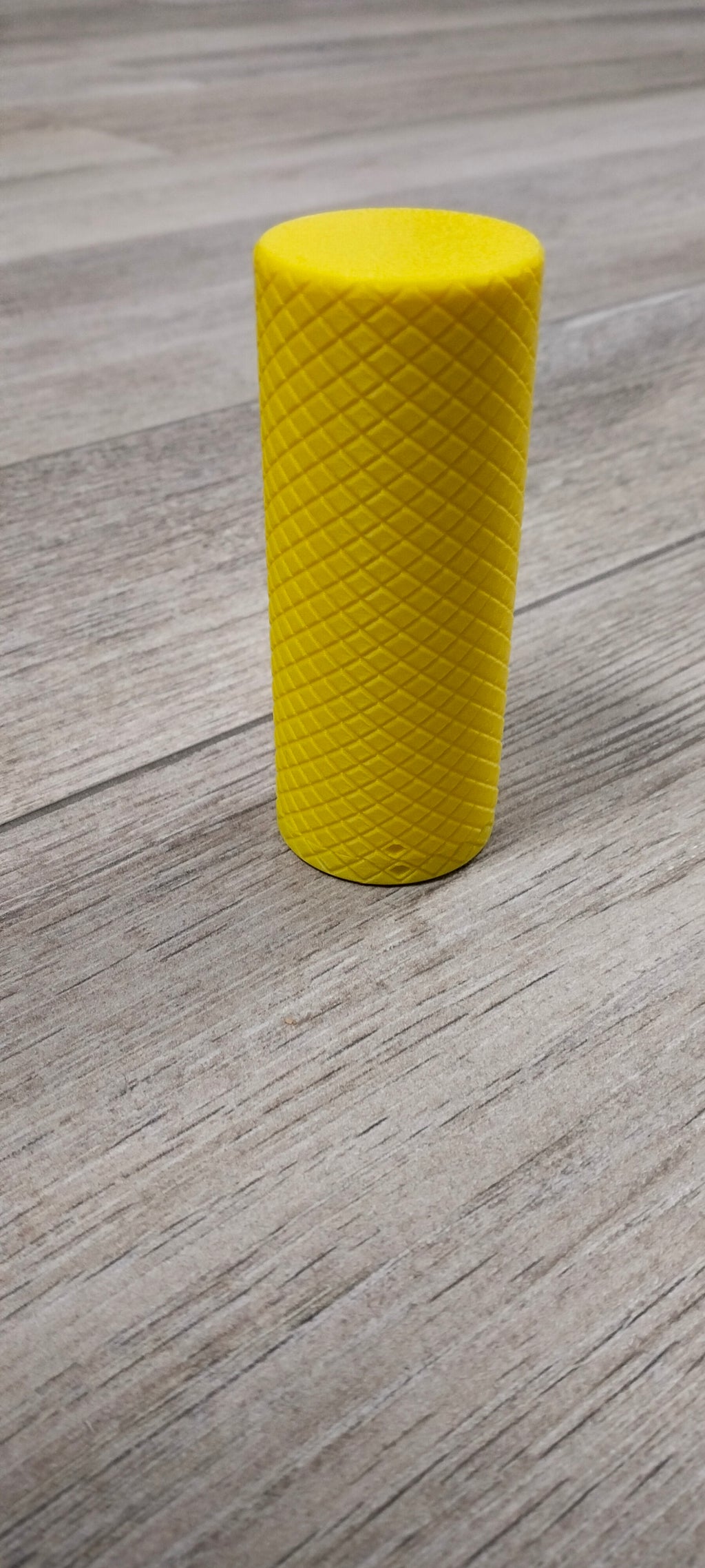 Cylindrical box maze puzzle