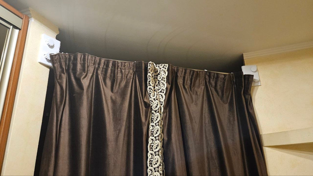 Opposing Corner Tension Curtain Mount