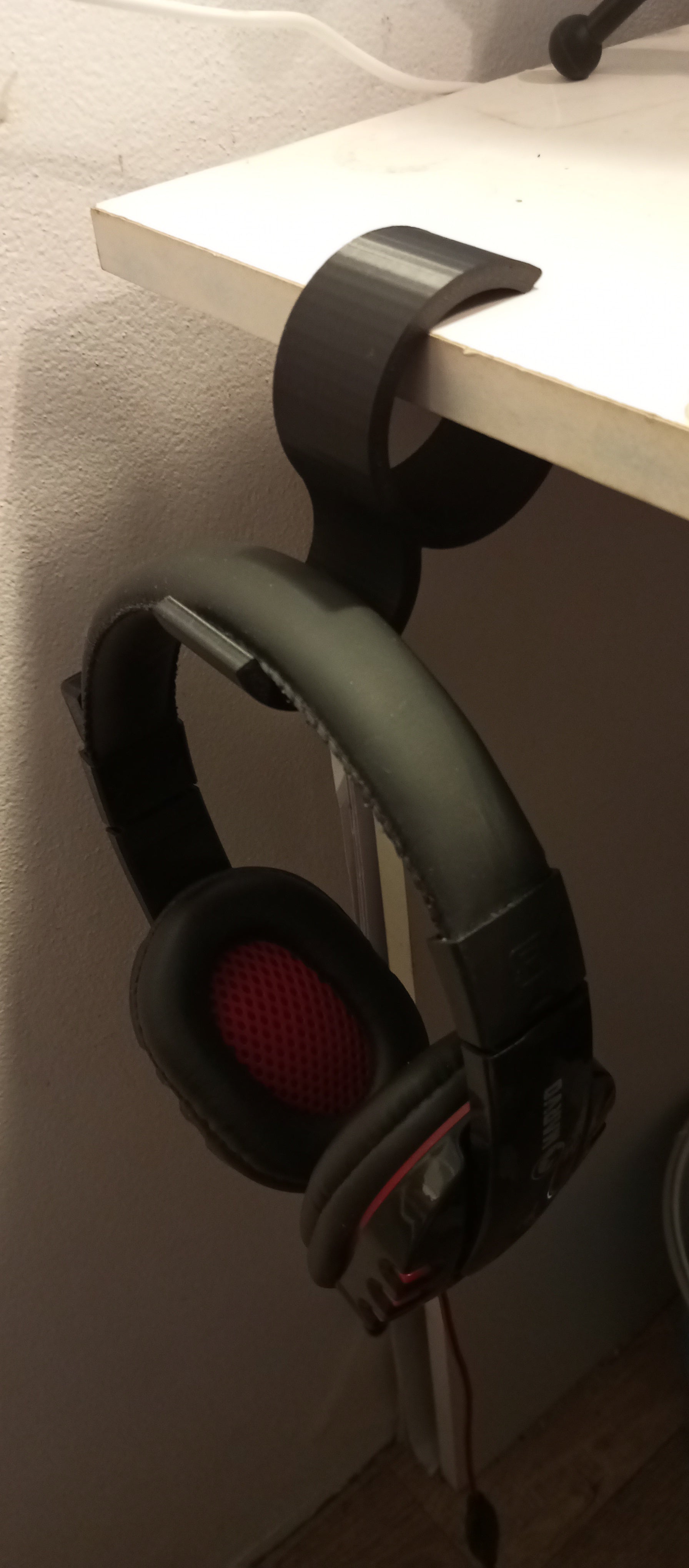 desk headphone hanger