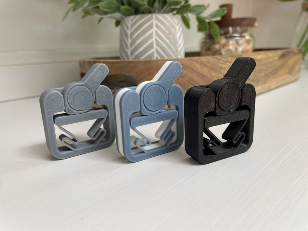 Fidget Toggle Switch - v2 - Print in Place