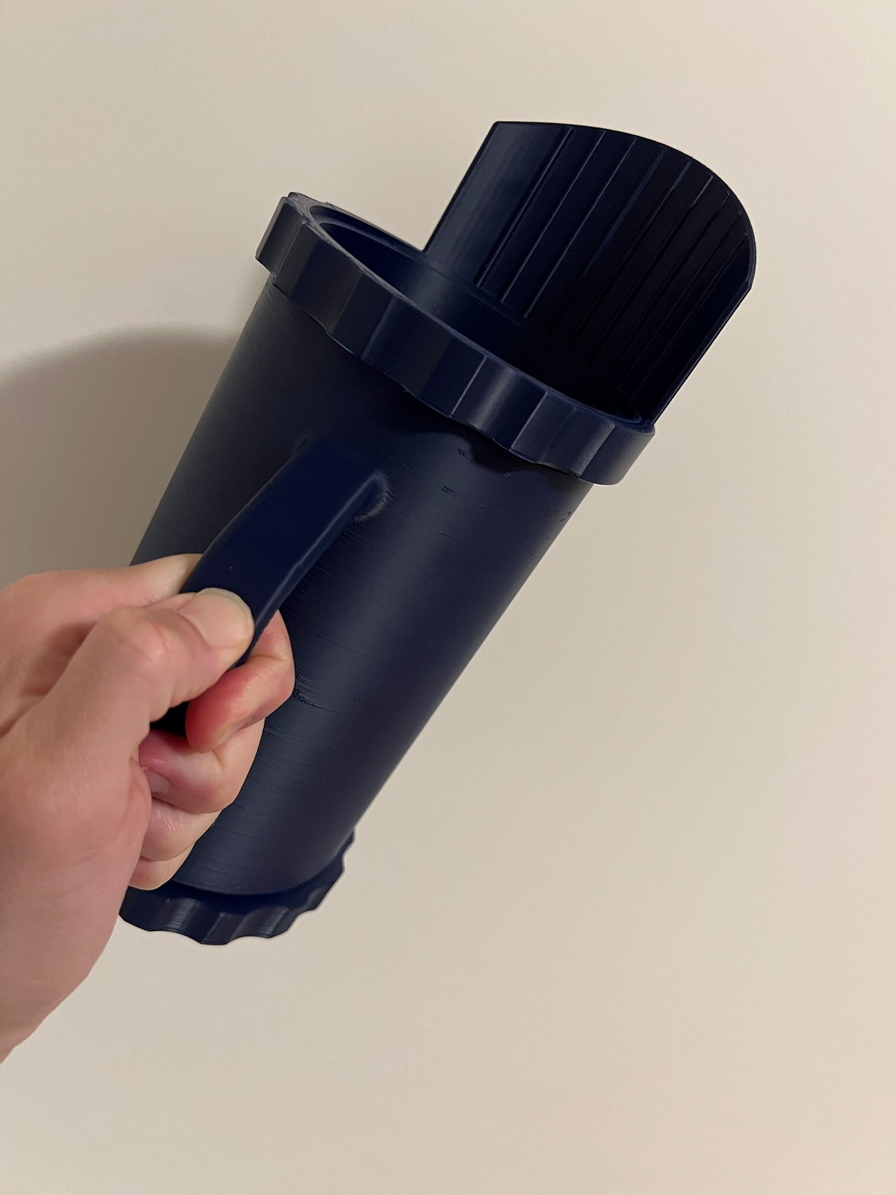 Scoop, Shake, and Store: A Versatile 3D Printed Ice Melt Shaker