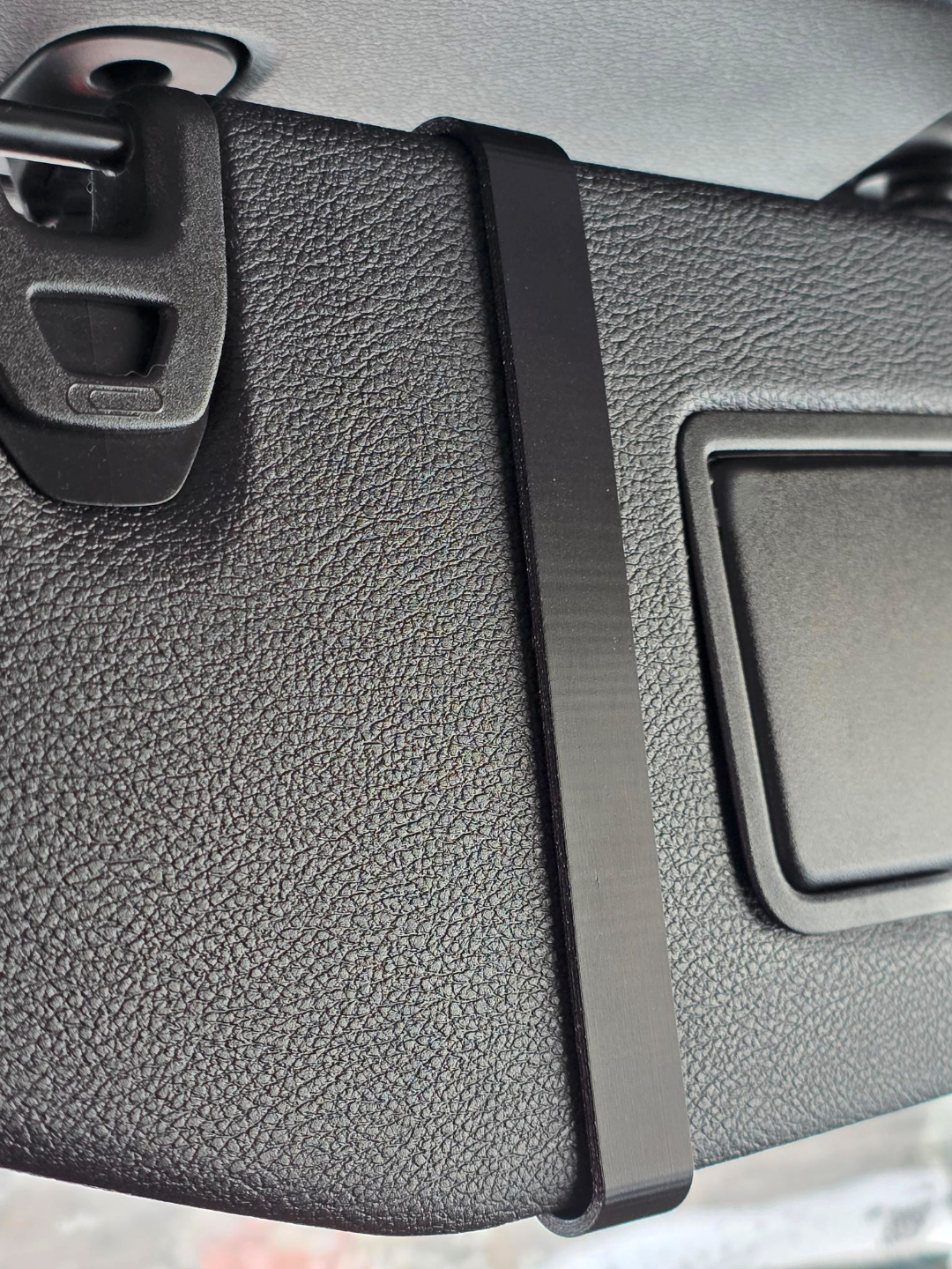Jeep Visor Sunglasses Clip (JL)