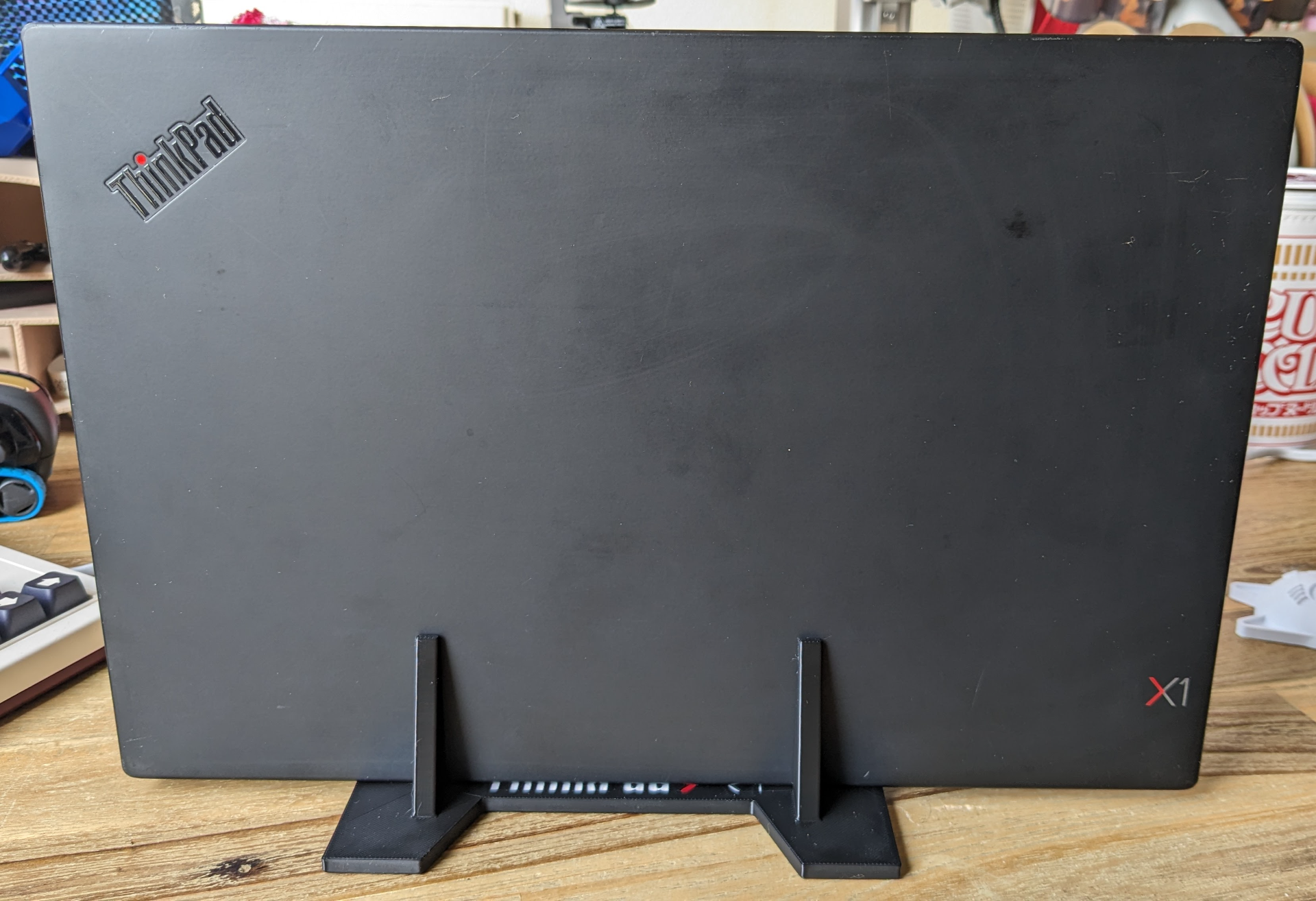 Lenovo Thinkpad X1 Carbon Laptop Vertical Stand