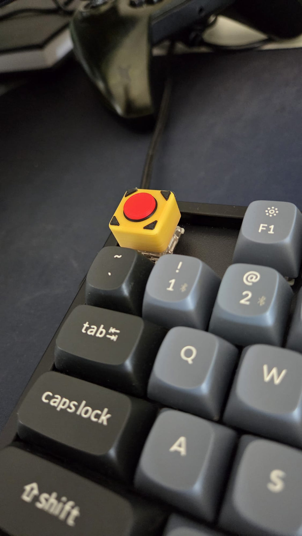 Industrial "Emergency Stop" Keycap - keychron