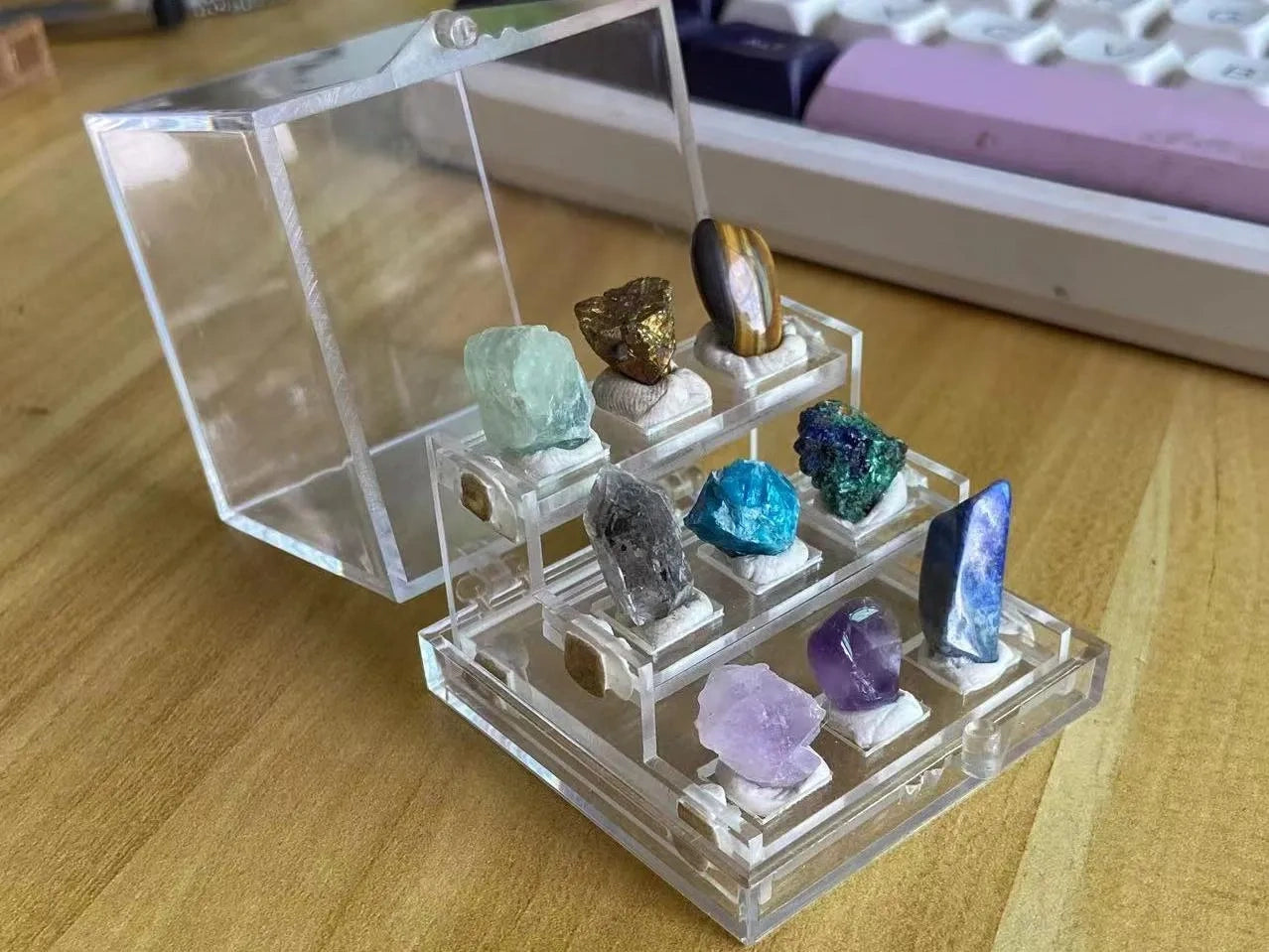 原石盒子