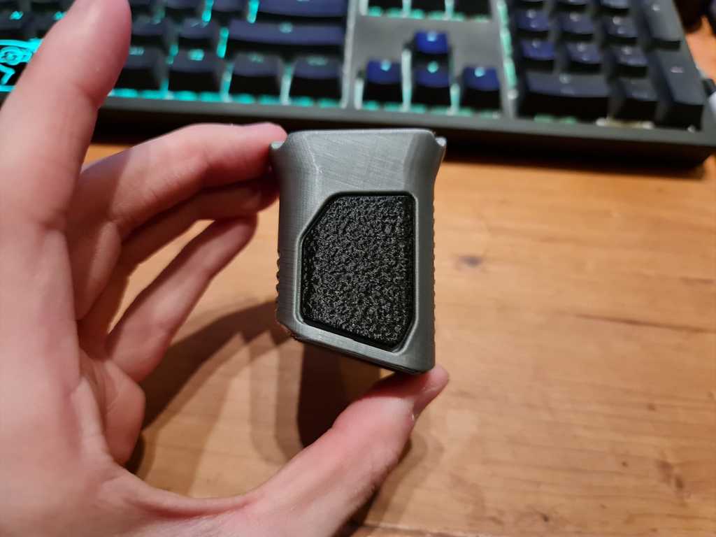 Angled Vertical Foregrip (M-Lok)