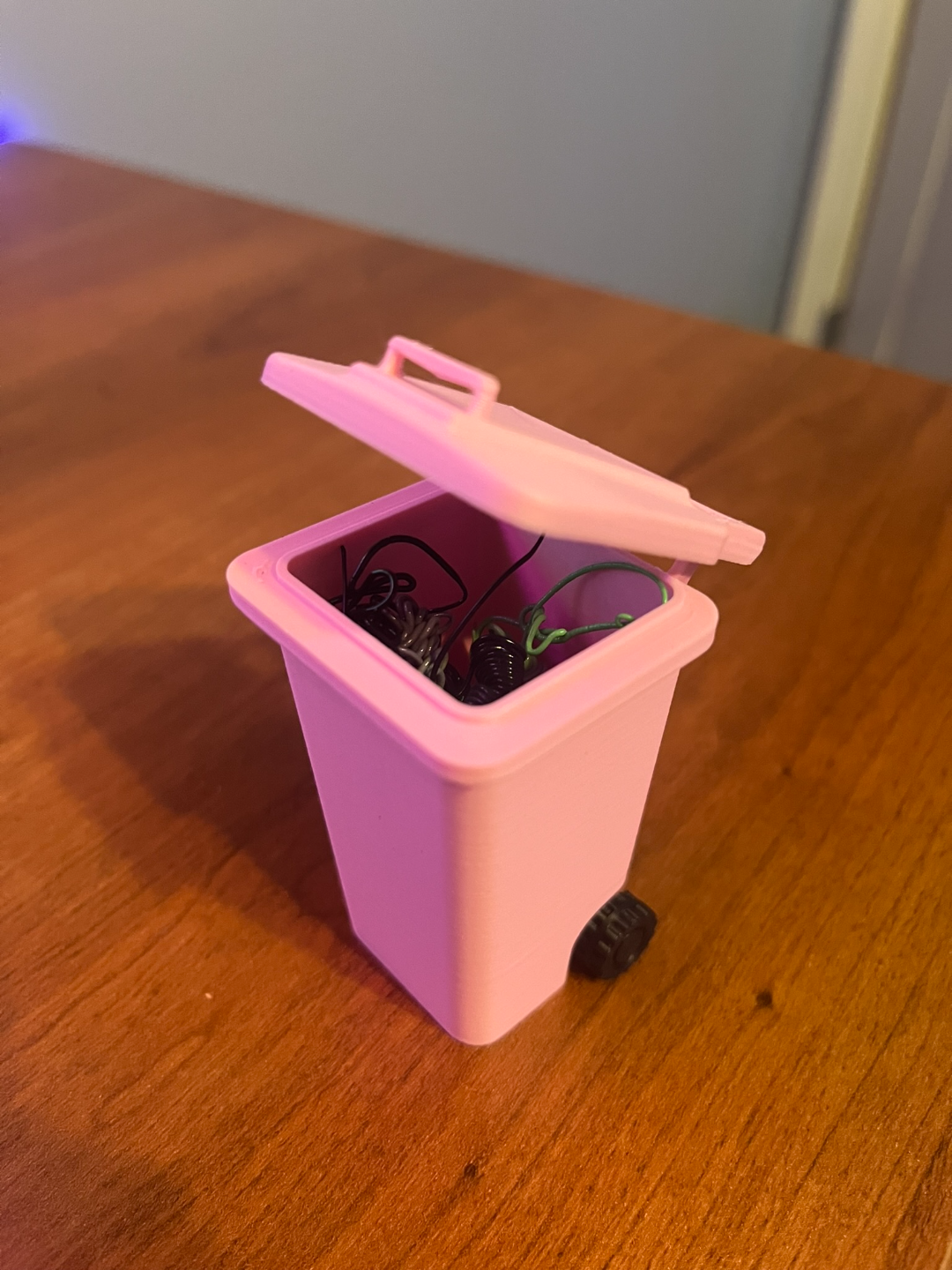 Mini Garbage Can