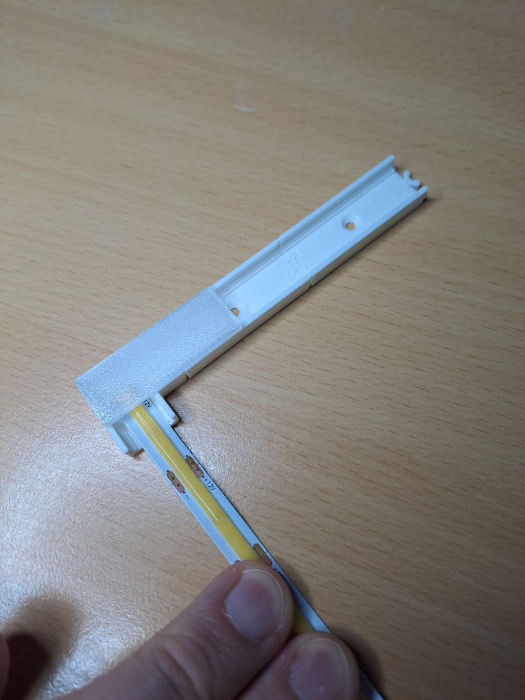 Led strip holder and diffuser - customizable