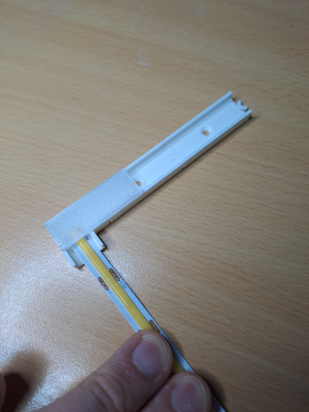Led strip holder and diffuser - customizable