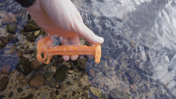 Underwater Torpedo with Toroidal Propellers and Rubber Band Motor
