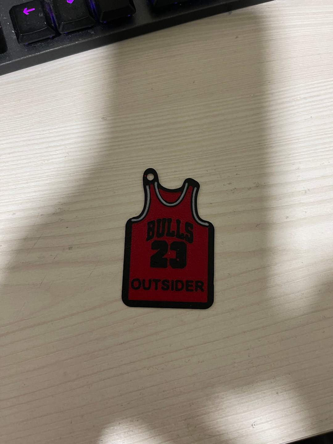 CHICAGO BULLS JERSEY KEYCHAIN