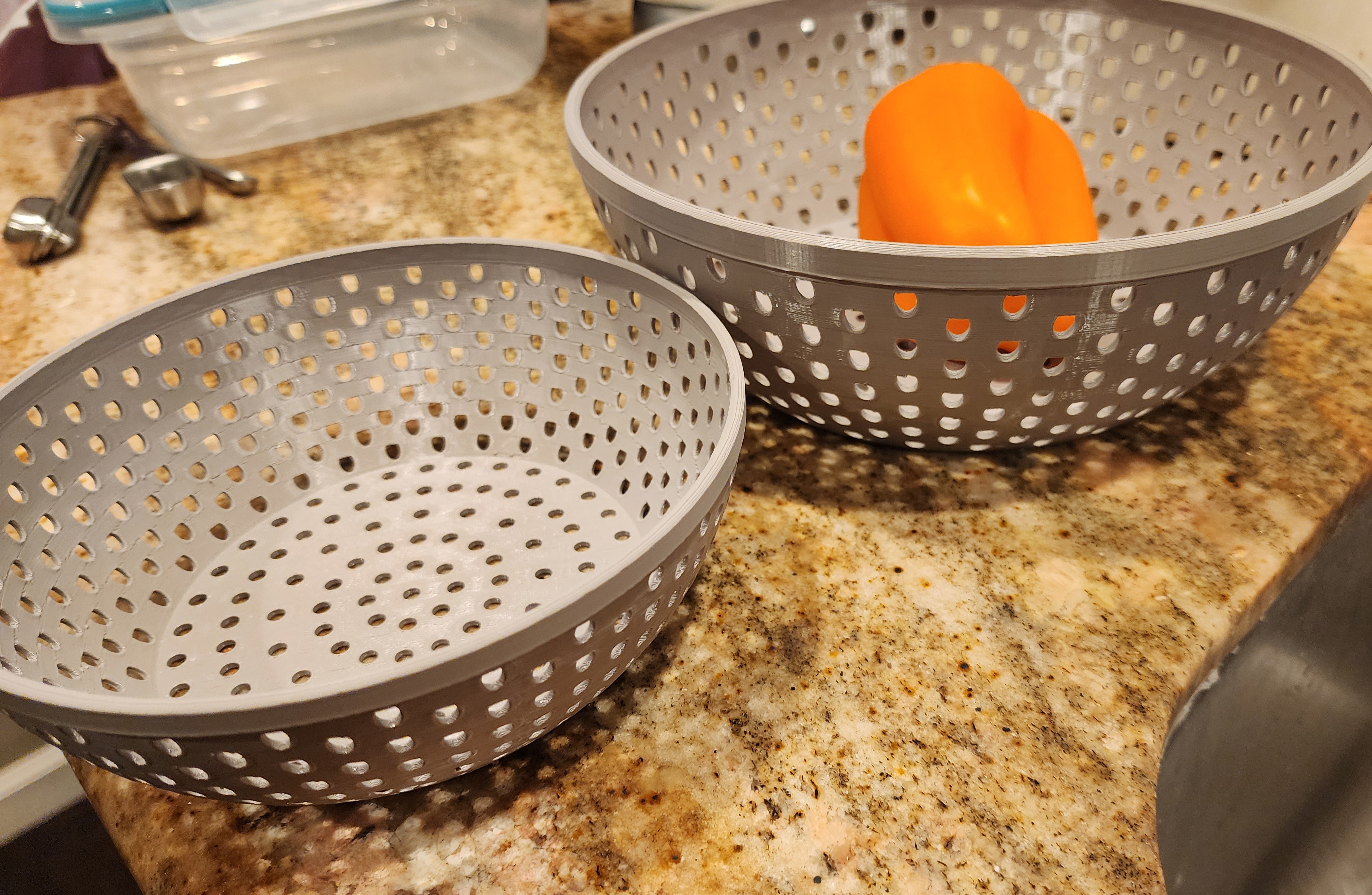 Colanders - No Supports