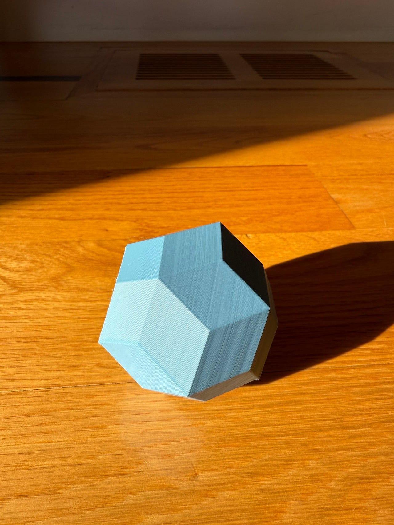 Low Poly Spheres: Rhombic Triacontahedron