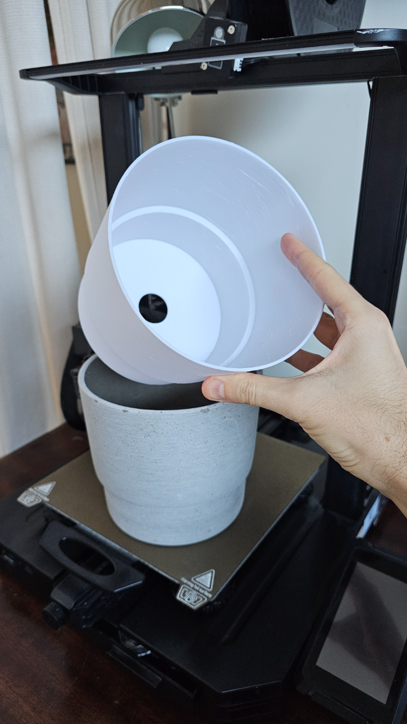 Simple pot planter