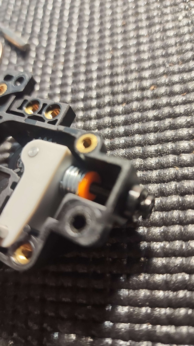 Extruder spring tension plate temp fix