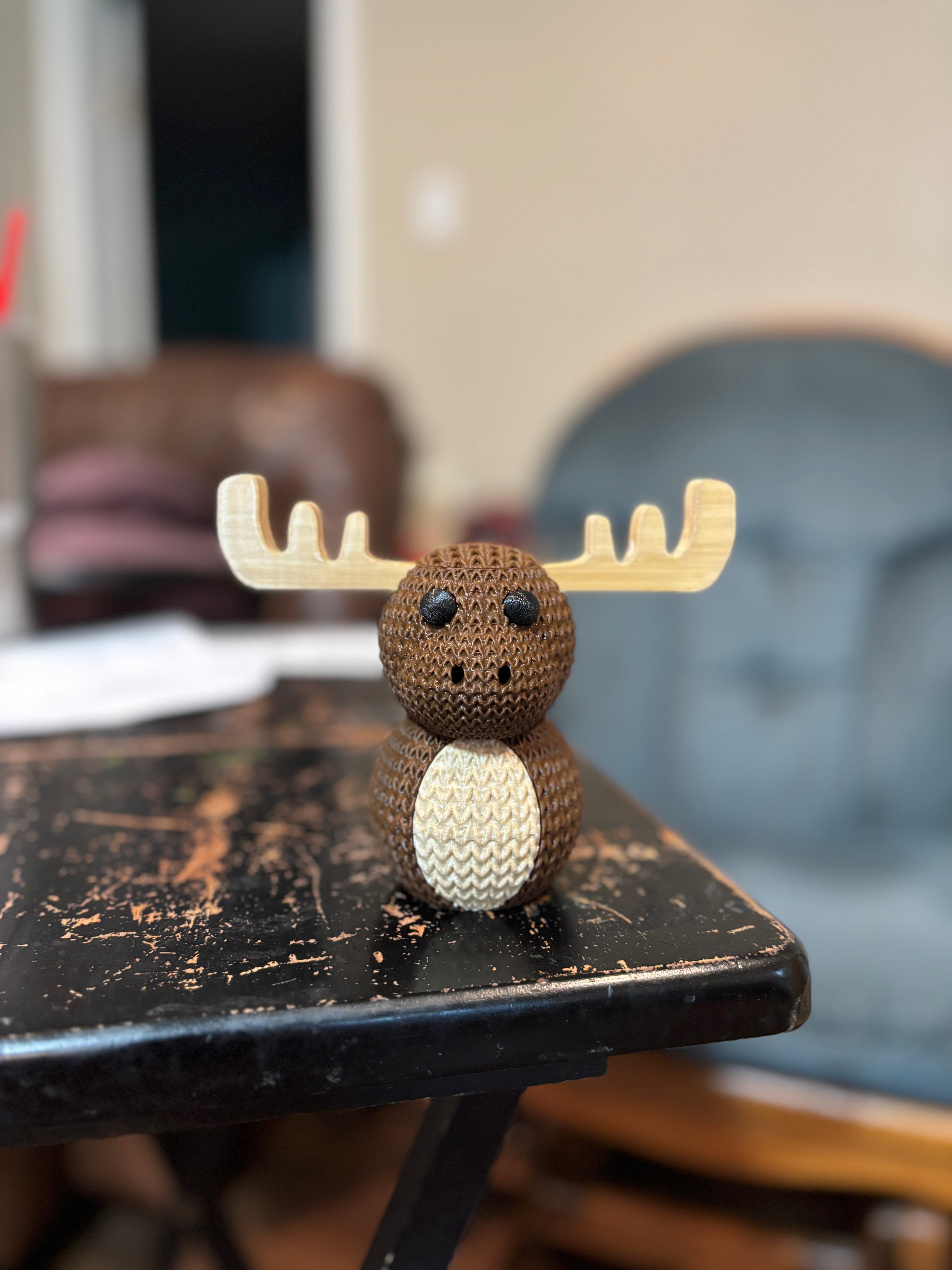 Buildable Knitted Moose