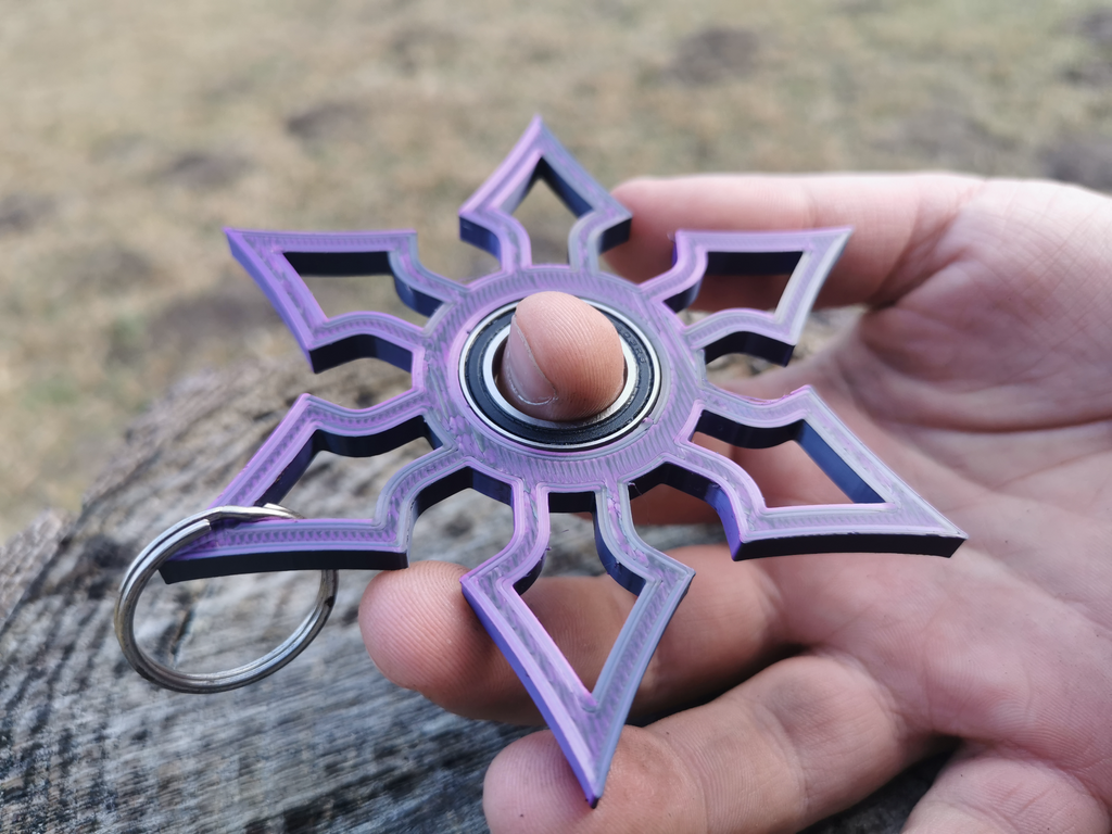 Star Shuriken Keychain