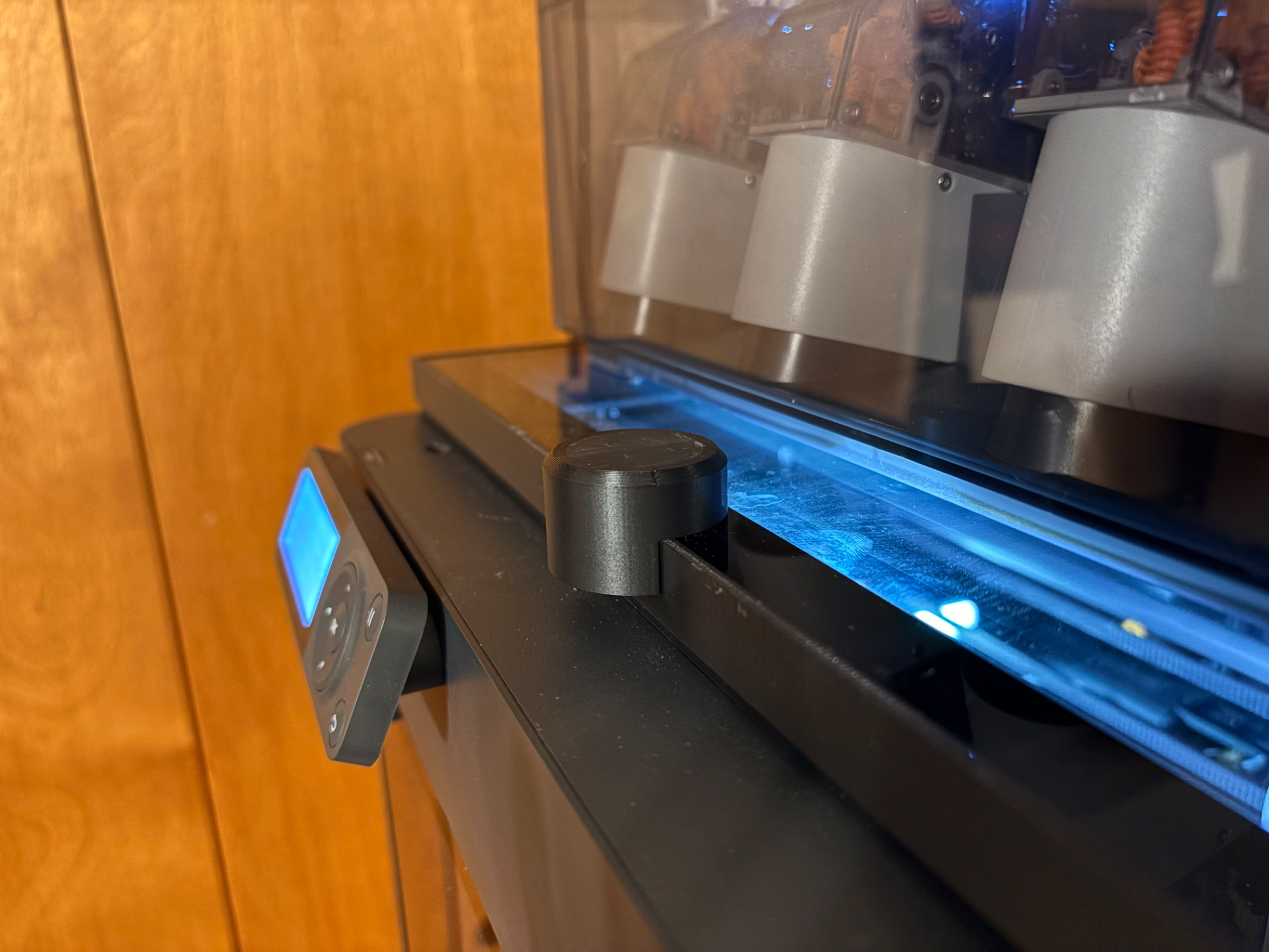 Sliding AMS Riser V3 Glass Retainer