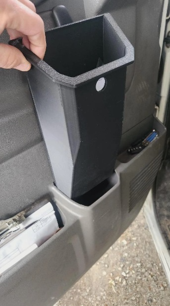 chevy express door Garbage can split into two