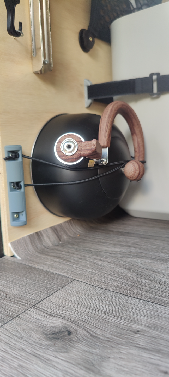 Bungee cord holder