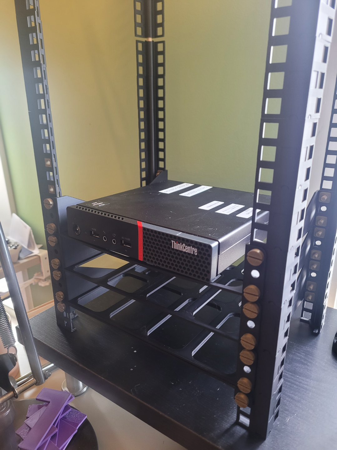 Modular DIY Server Rack