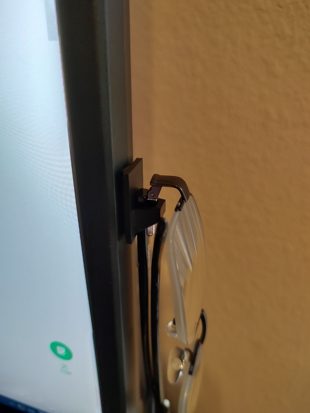 Glasses Holder