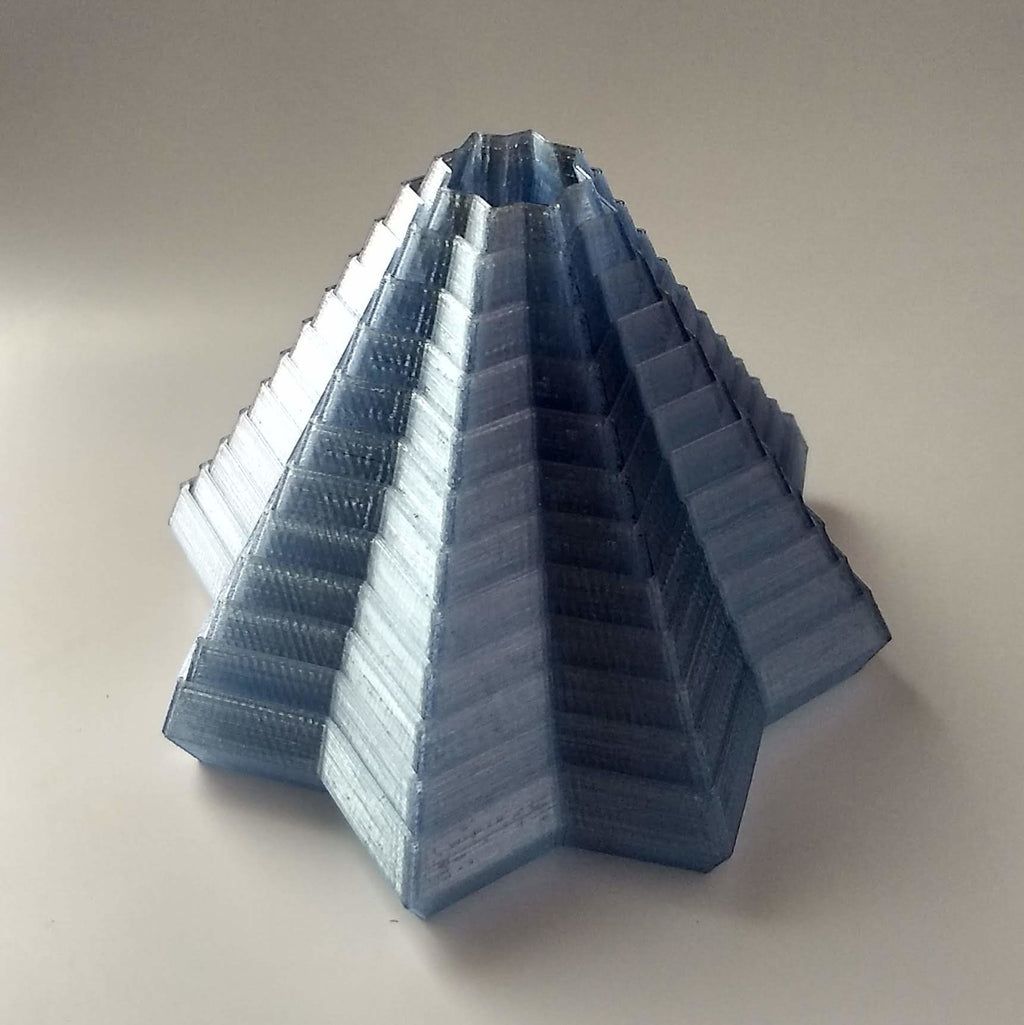 Quick and easy to print fidget star with stand