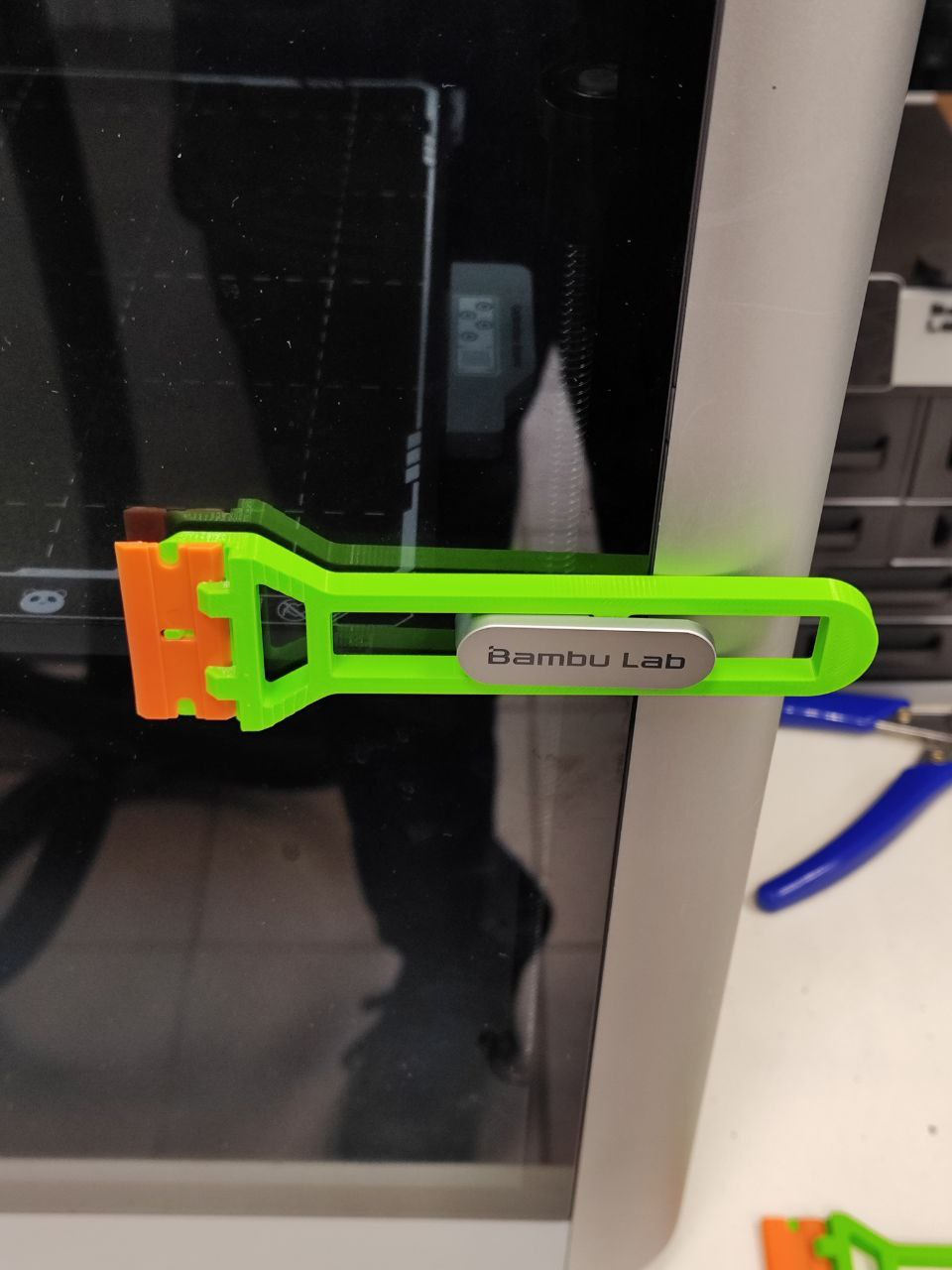 Plastic Blade Scraper chamfered