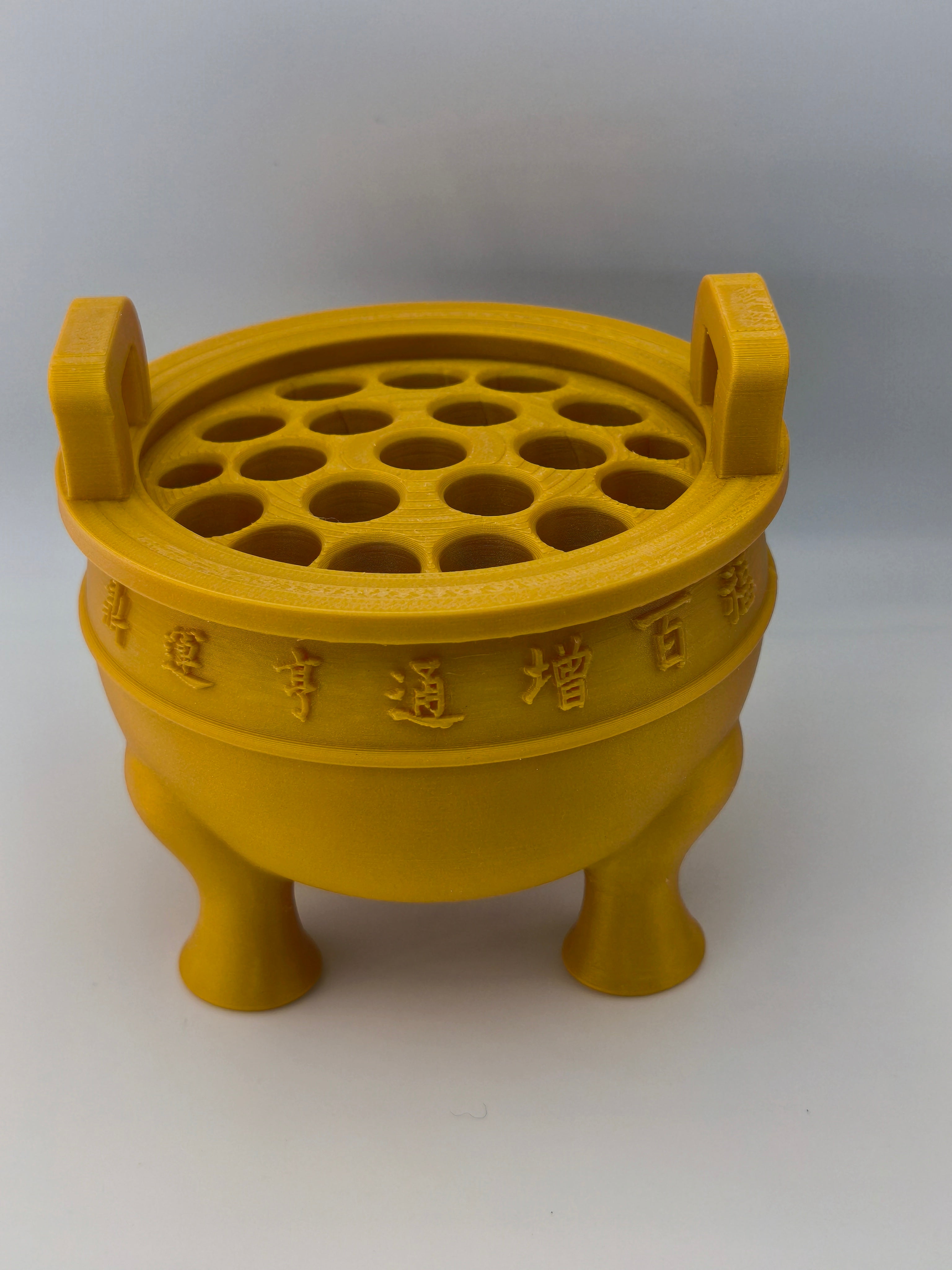毛公鼎筆筒：既然太像香爐，那就人人插吧！ / Mao Gong Ding Pen Holder