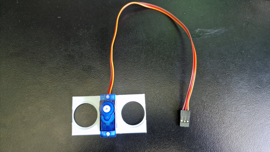 SG90 Servo Coin Holder