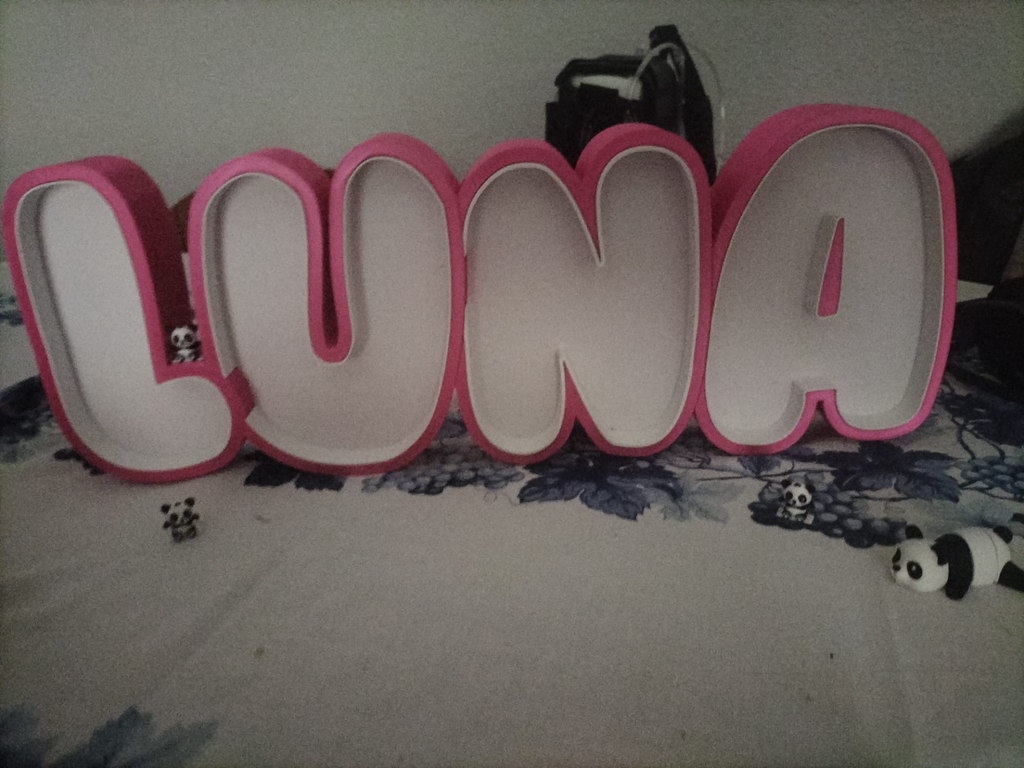 Luna Lightbox