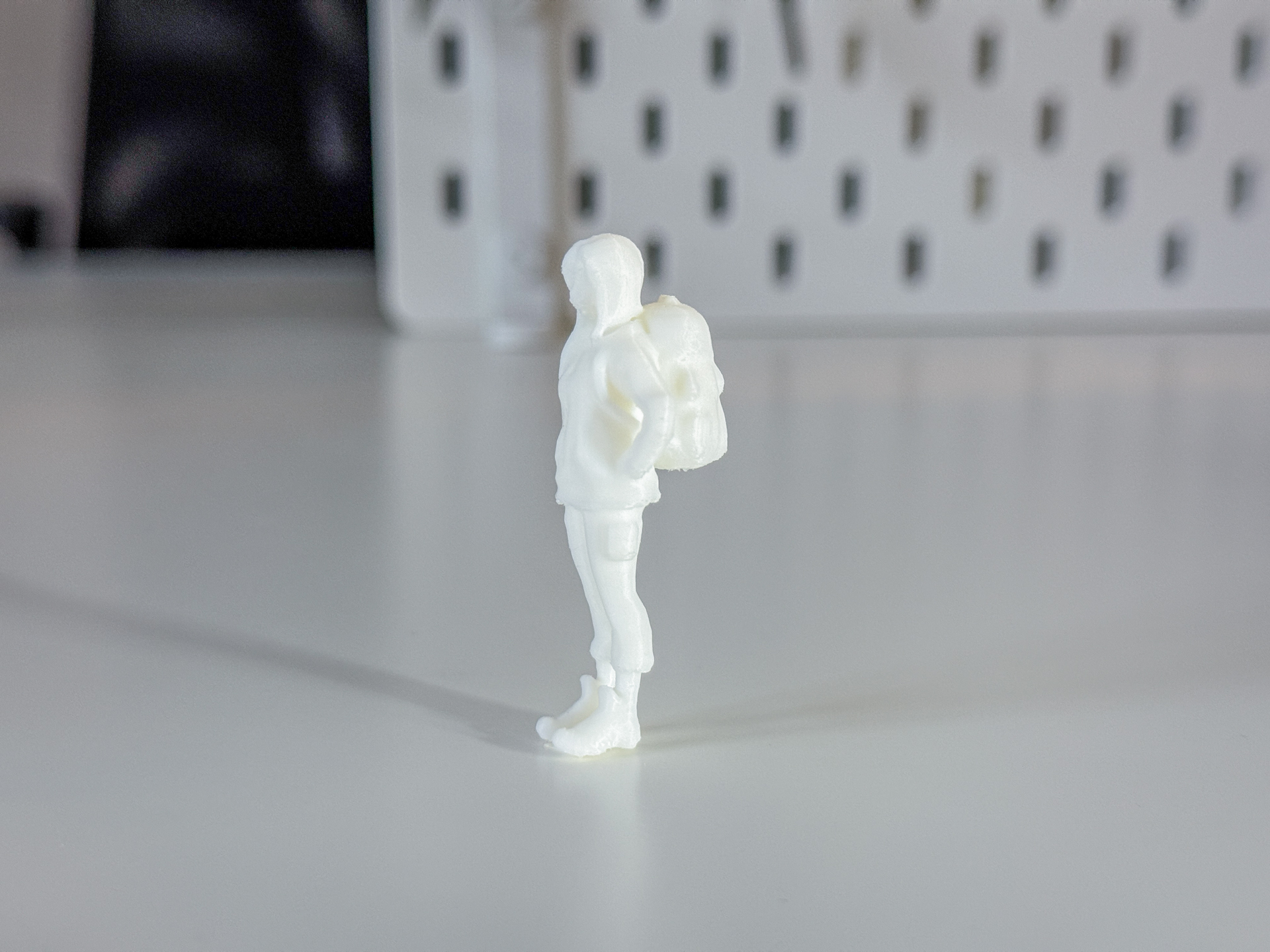 Miniature Girl/Student/Tourist for your Diorama
