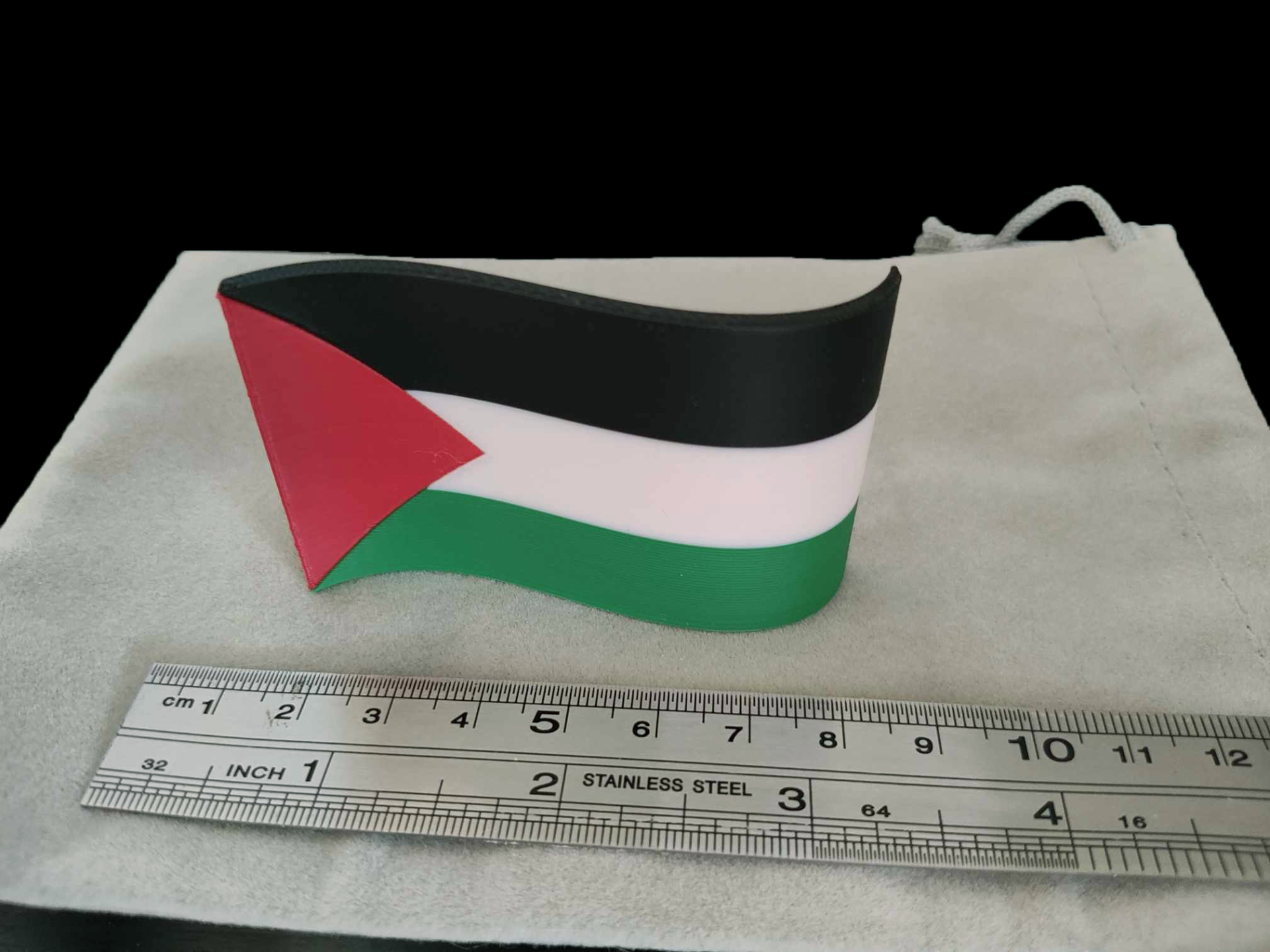 Palestine Flag - Standing / Waving