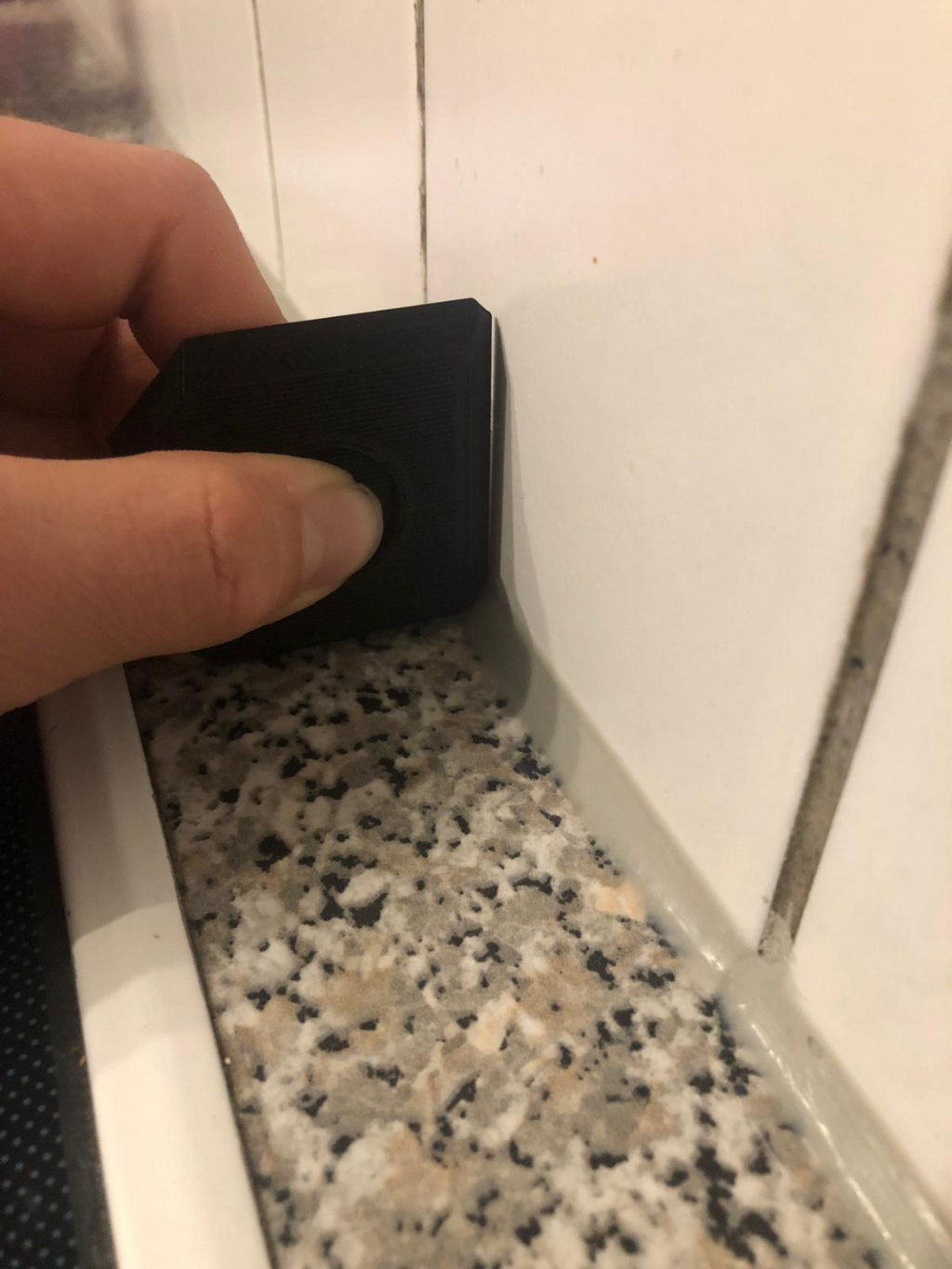 Silicone smoother