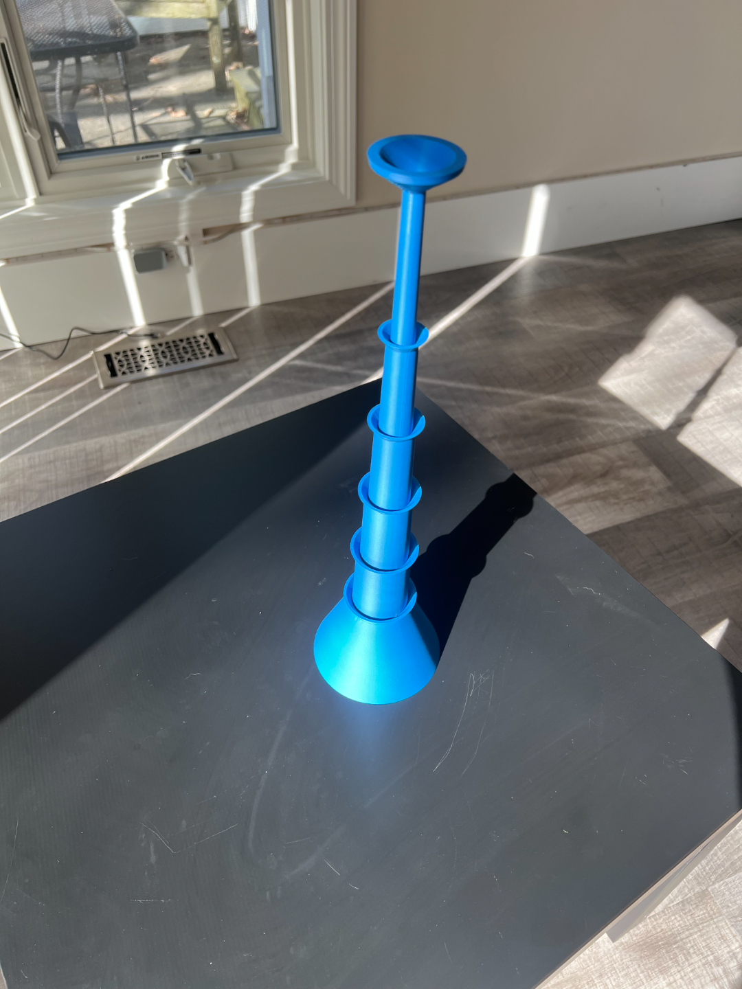 Print-in-place (PIP) Retractable Desktop Vuvuzela
