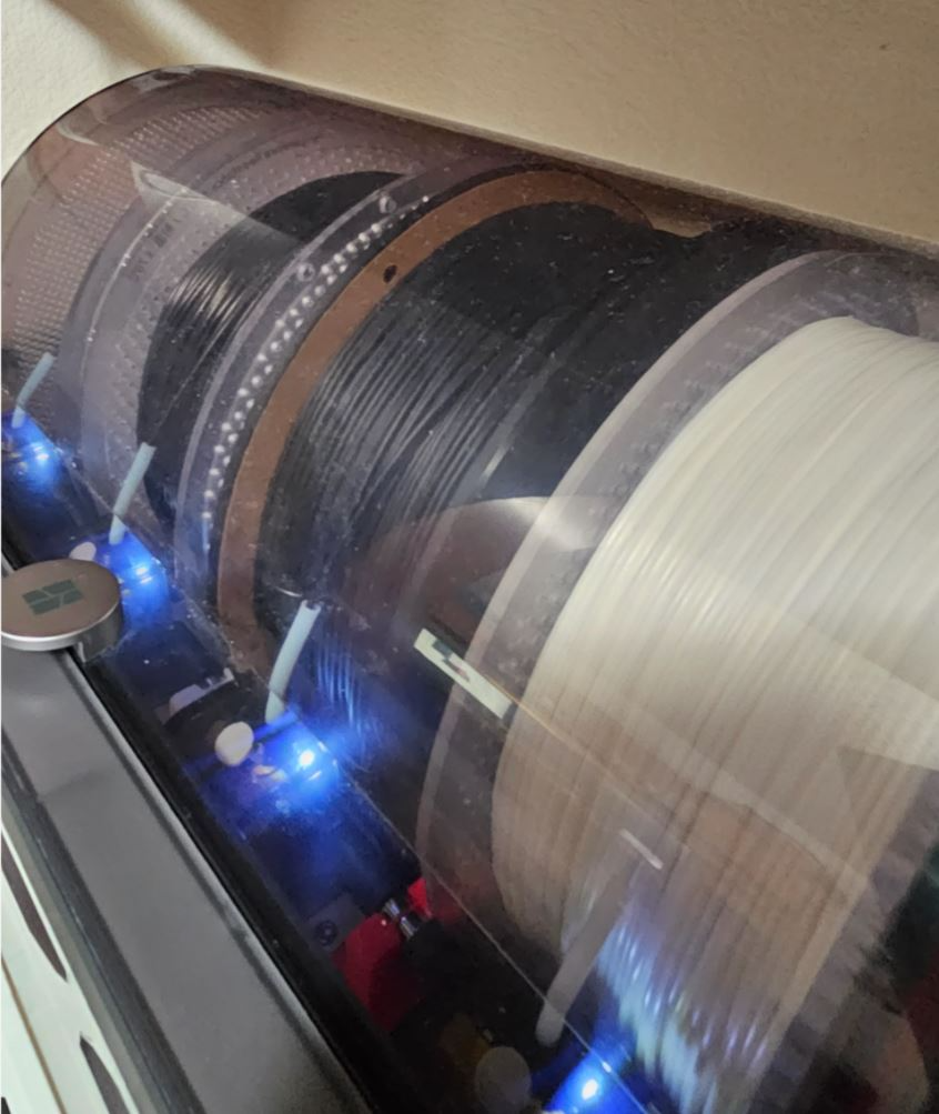 Universal Cardboard Spool Adapter by RC3D