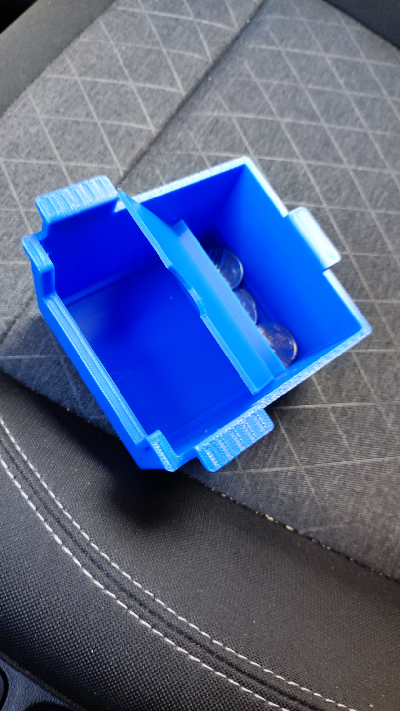 Ford Fiesta MK8 center console drawer