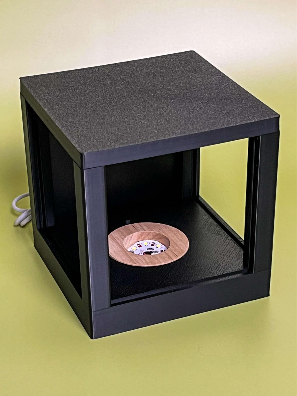 V2 - Wood Light - 110mm Lithophane Cube Frame
