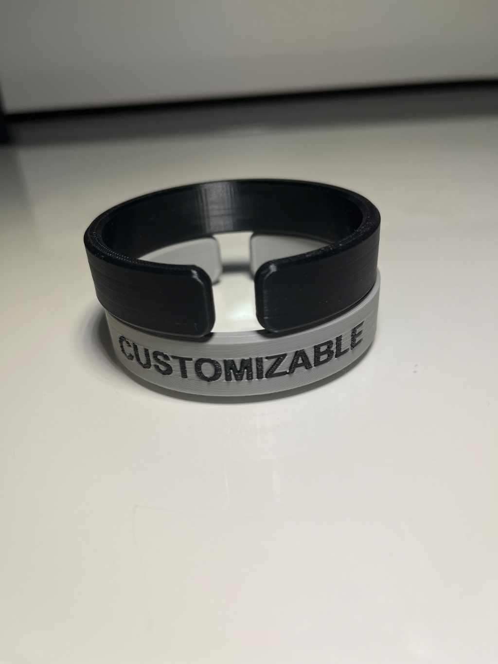 Customizable bracelet (2 sizes)