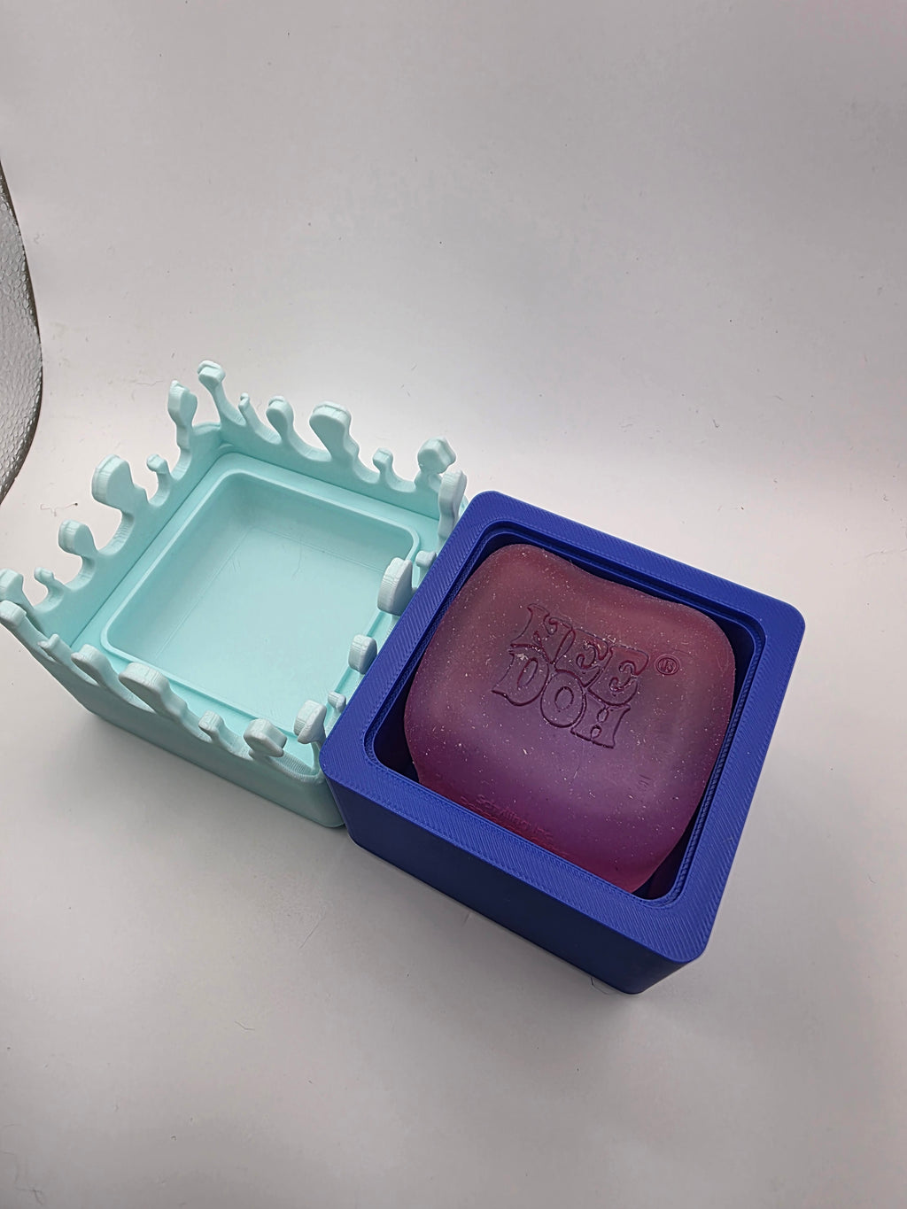 nee doh nice cube splat container