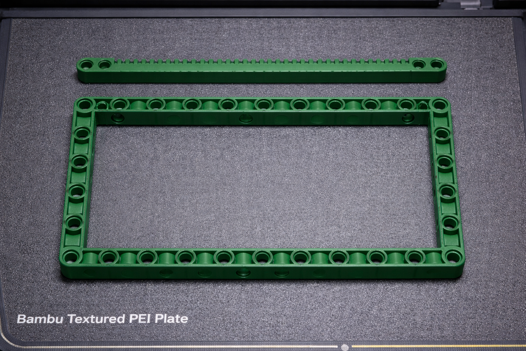 Custom LEGOs Technic Frame + Gear Rack Set