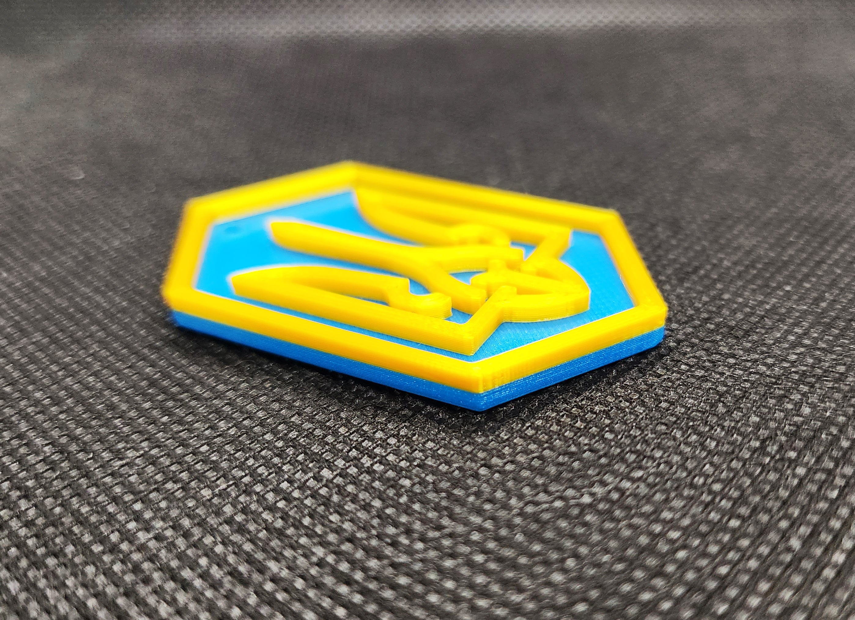 Ukraine Seal Ornament - 2 color w/filament change