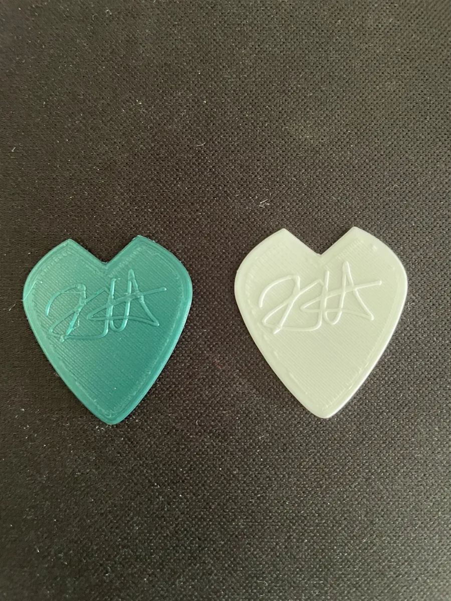 Kirk Hammett Signature Pick
