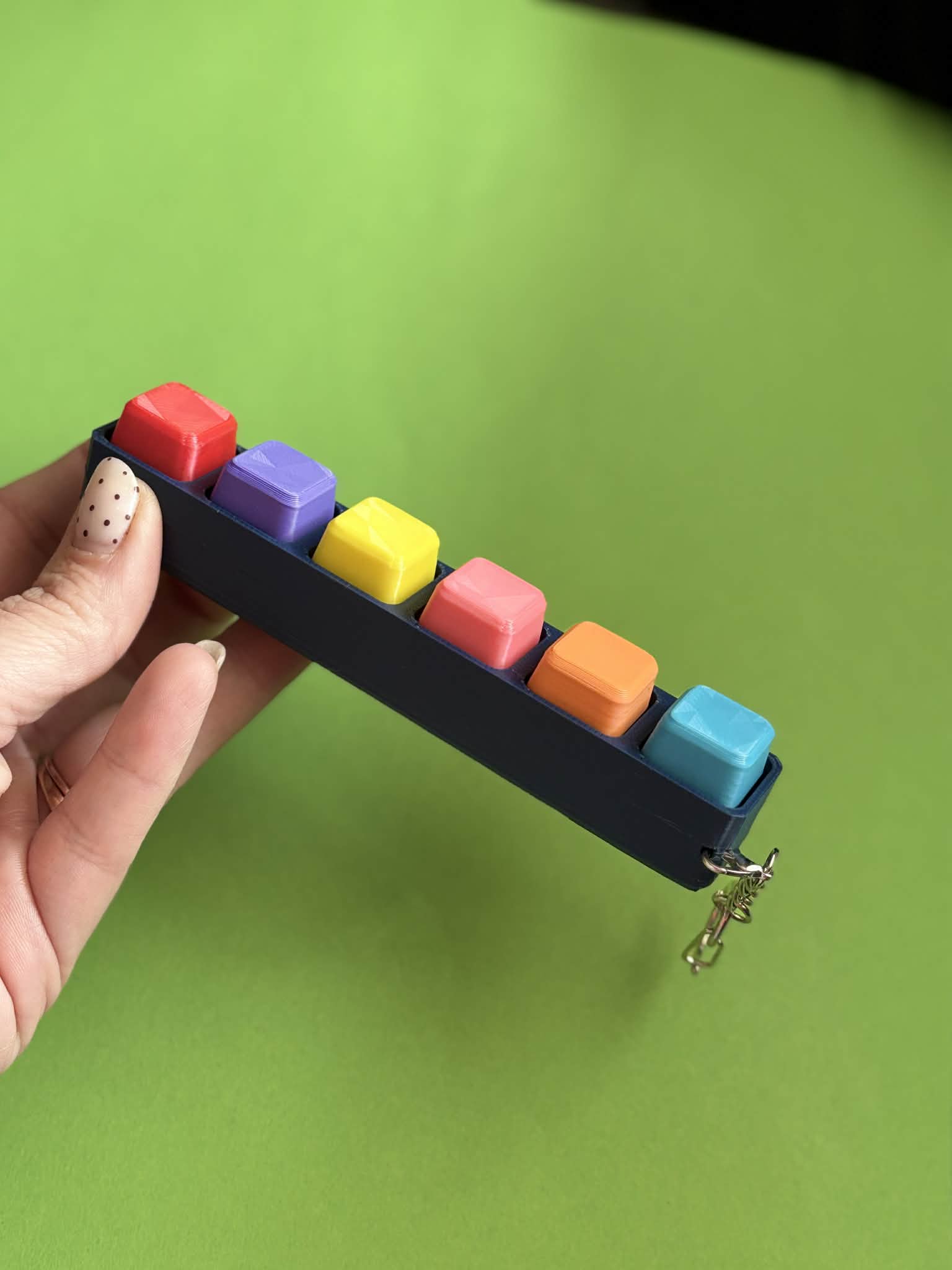 Slim Keychain Fidget Clicker – (Free Commercial)