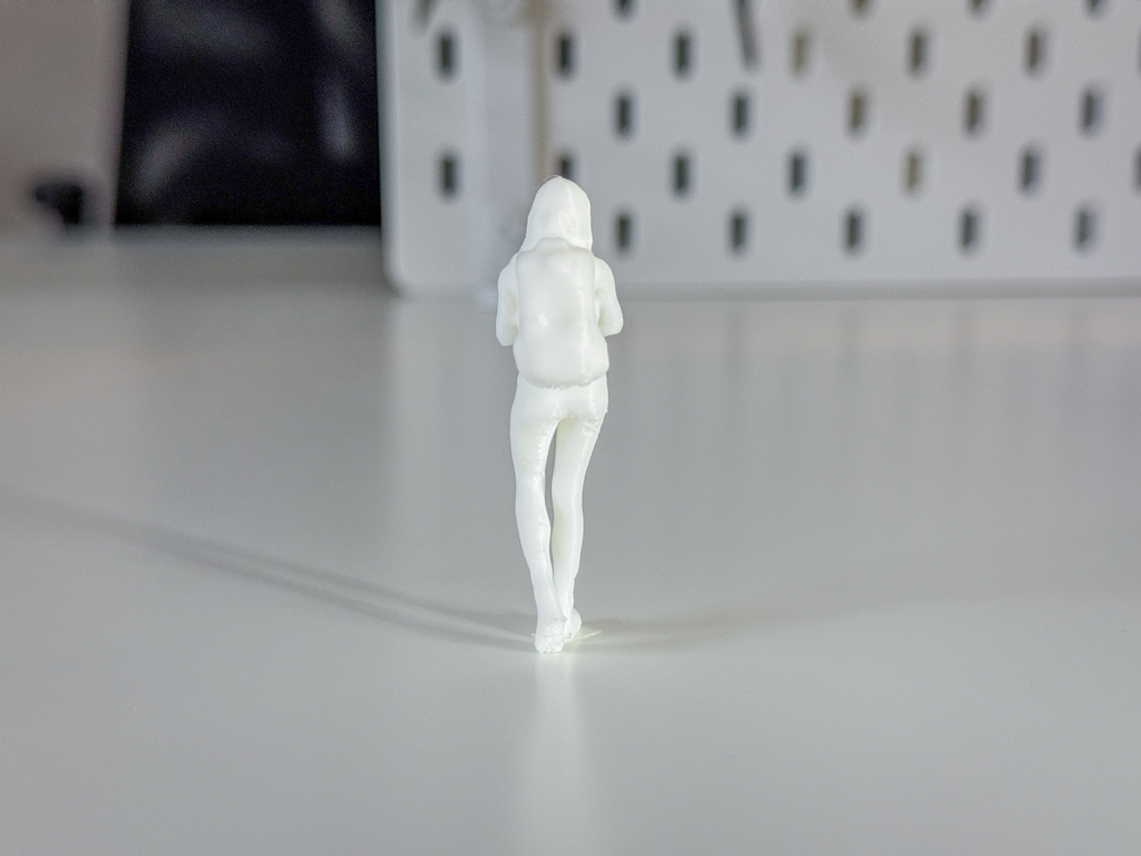 Miniature Woman/Tourist for your Diorama