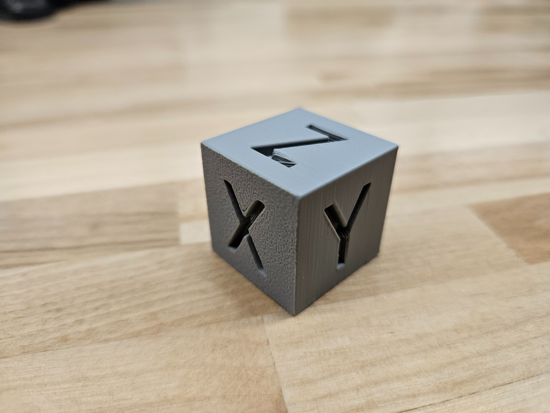 Calibration Cube for XYZ