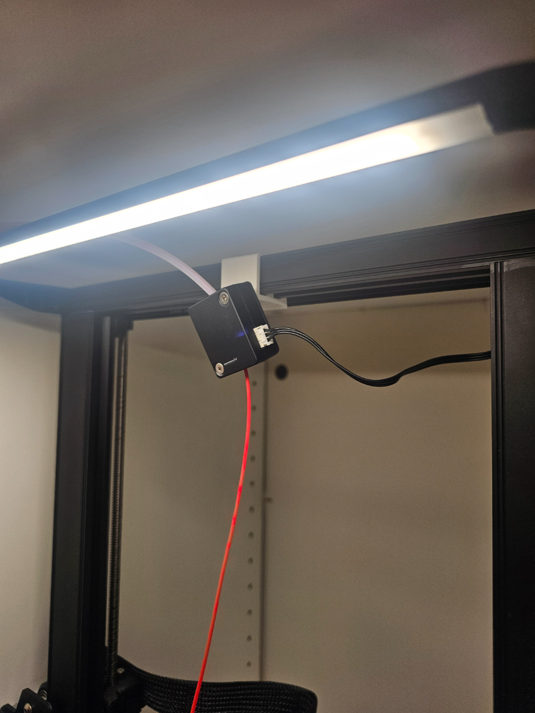 Ikea Pax Ender 3 s1 and Pro filament holder