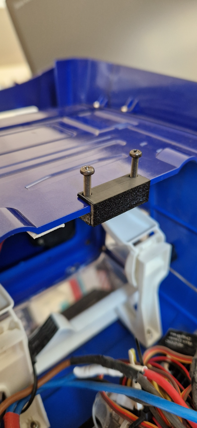 Lock for Tamiya scania cap 1/14