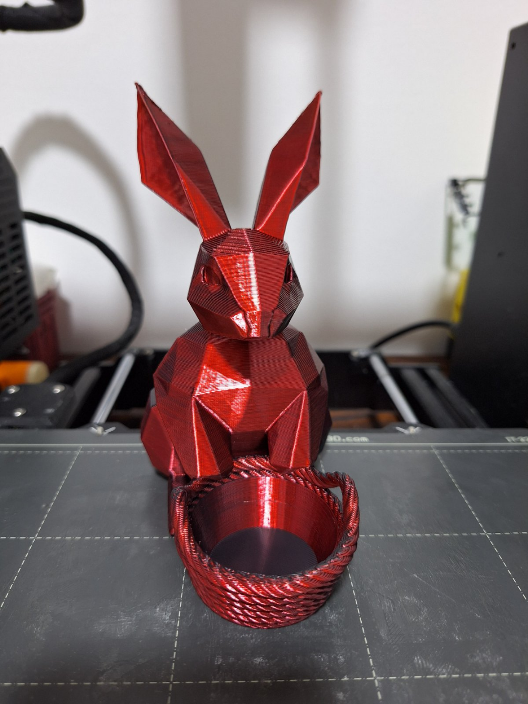 Easter bunny egg basket (No support needed)